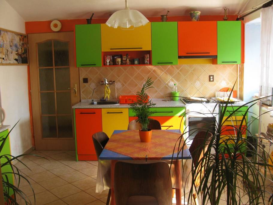 Onze villa Kakelbond keuken... 